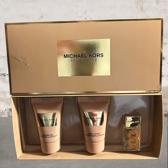 Michael Kors Other - Michael Kors Pour Femme Set NIB